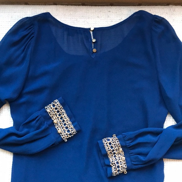 Double Zero NWT gold chain cuff chiffon top M - Picture 7 of 7